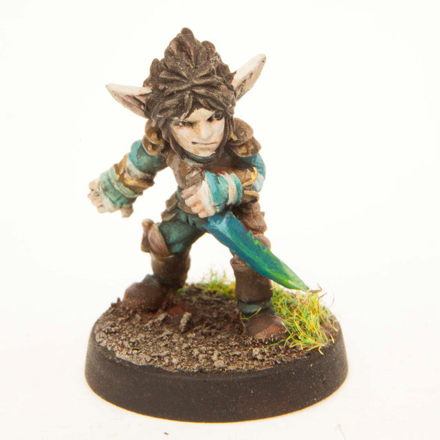 Gnome Thief miniature, painted example (ships unpainted)
