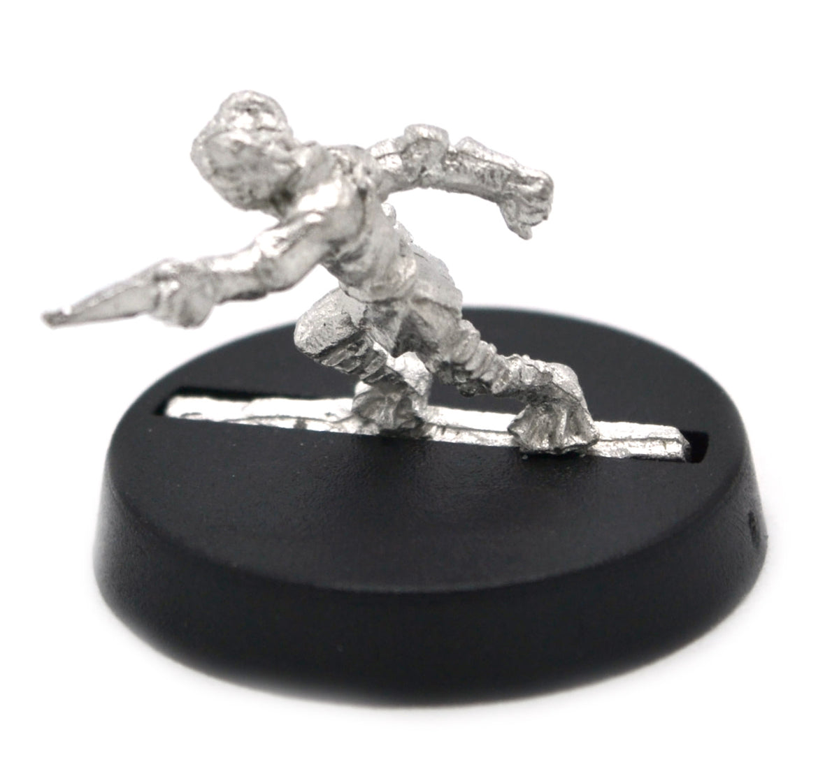 Unpainted pewter Grippli Rogue miniature, 12mm tall, another view