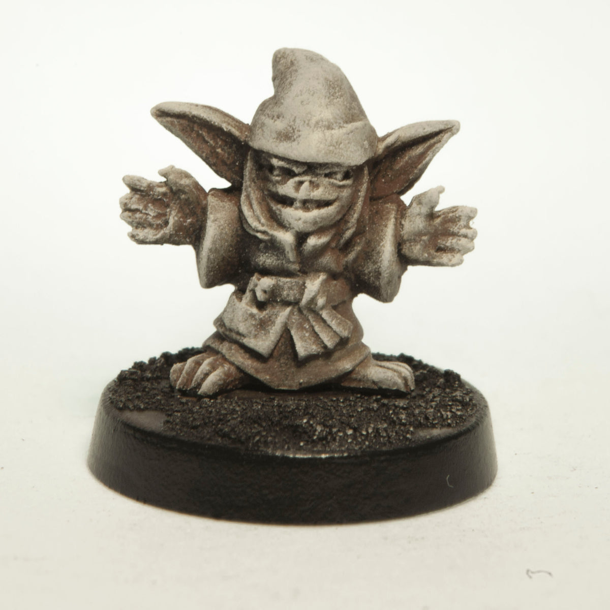 Primed pewter Minimage miniature, 16mm tall