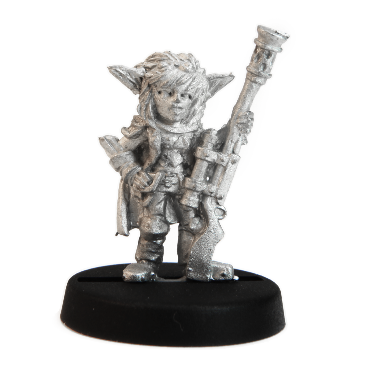 Unpainted pewter Gnome Long Gunner Female miniature, 22mm tall