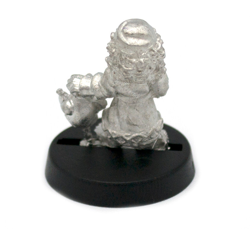 Unpainted pewter Halfling Cook miniature, 21mm tall, another view