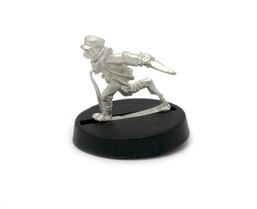 Unpainted pewter Grippli Pickpocket miniature, 25mm tall, another view