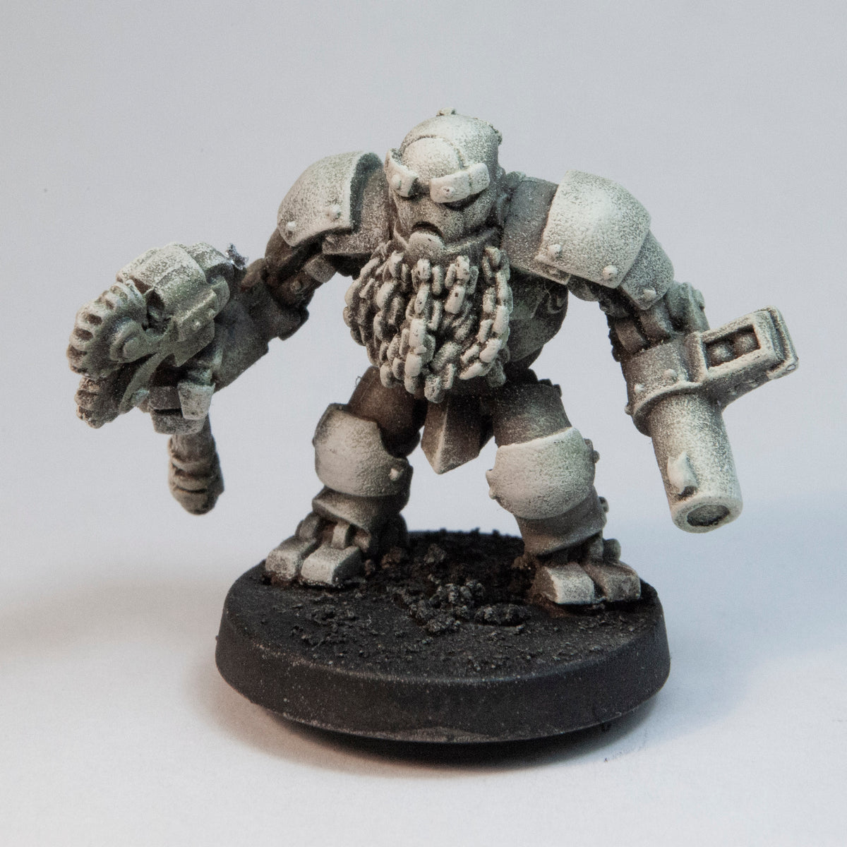 Primed pewter Dwarven Automaton miniature, 26mm tall