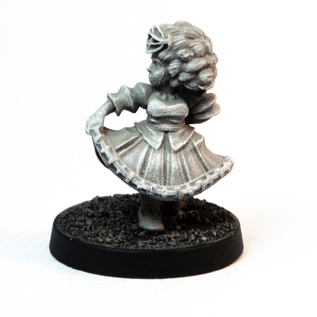 Primed pewter Dwarven Dancer miniature, 26mm tall