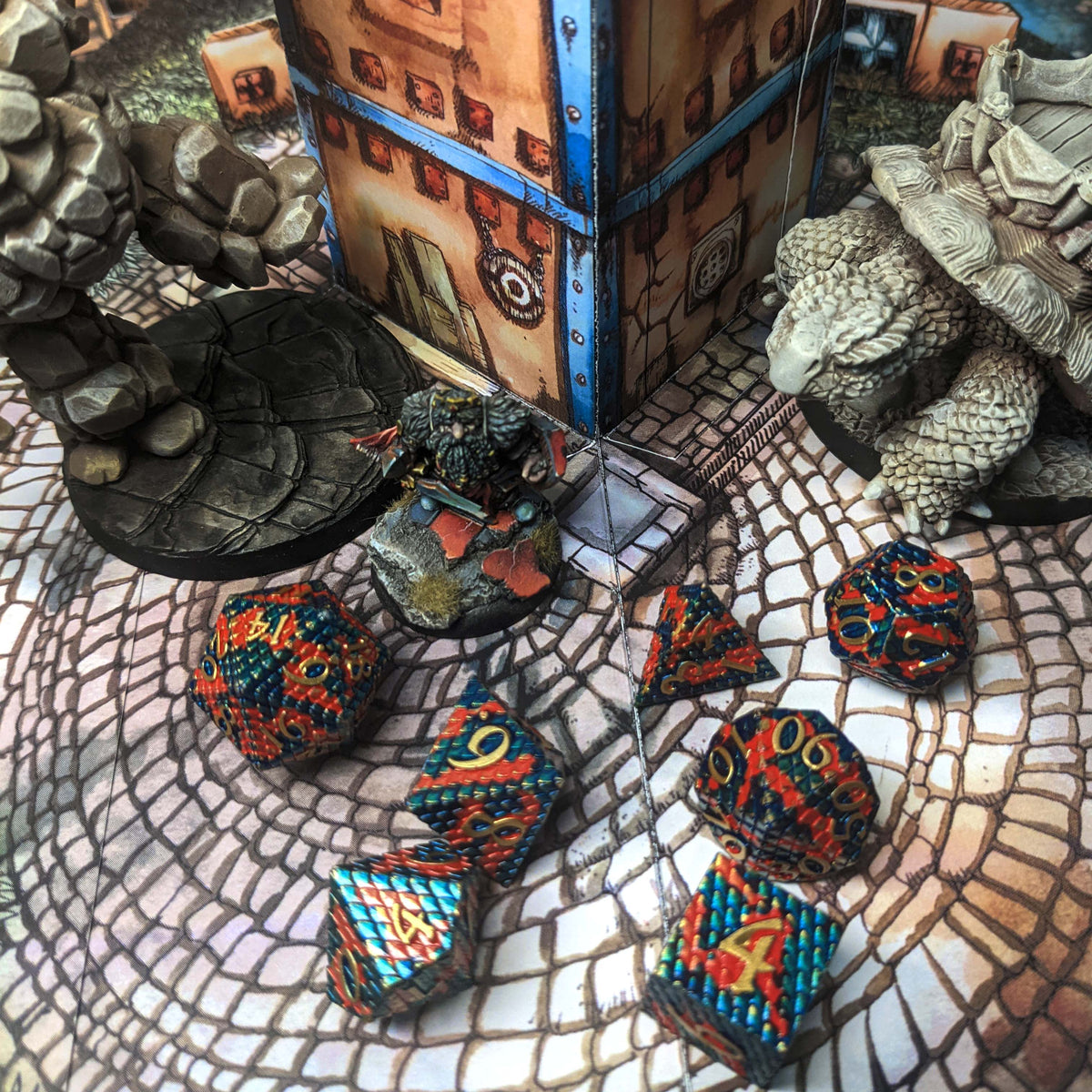 Level 12 Fighter Dice Set Polyhedral Dice (7pcs) Golden Metal with Red and Blue Dragon Scales, another view