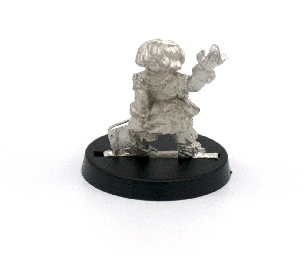 Unpainted pewter Dwarf Witch miniature, 21mm tall, another view