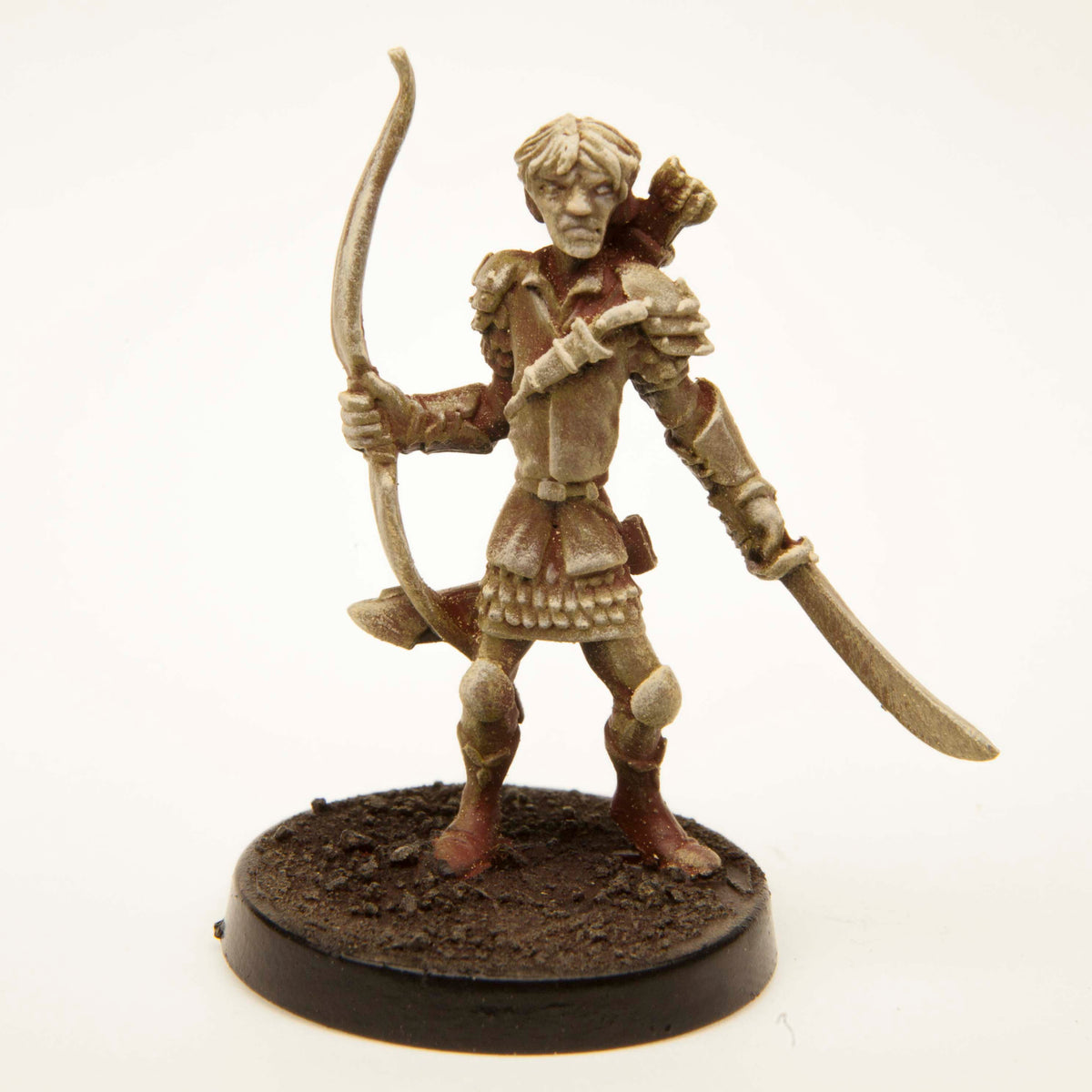 Primed pewter Elf Ranger miniature, 32mm tall