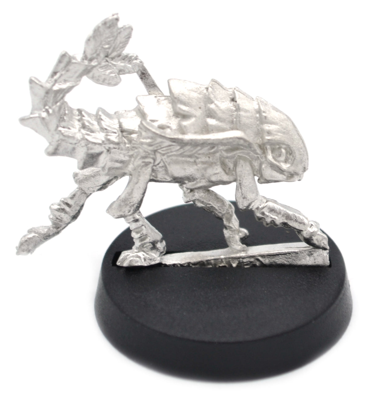 Unpainted pewter Rust Beast miniature, 25mm long, another view