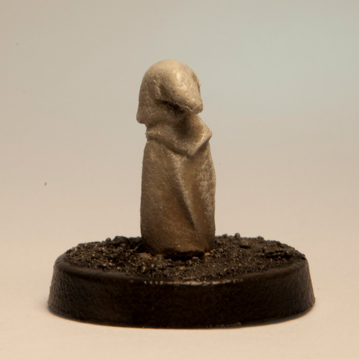 Primed pewter Cloaked Grippli miniature, 12mm tall, another view
