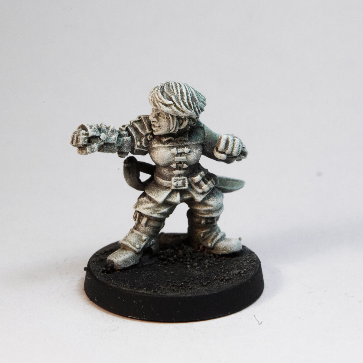 Primed pewter Dwarven Mechanist miniature, 24mm tall