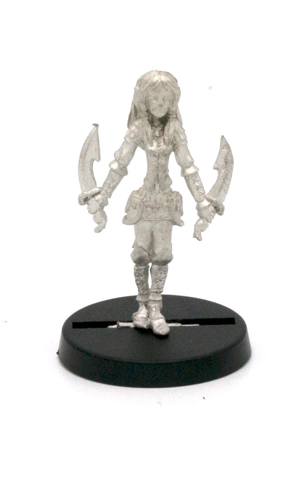 Unpainted pewter Elf Rogue miniature, 34mm tall
