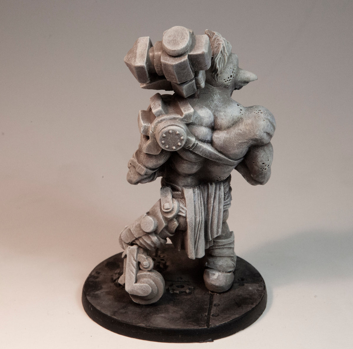 Primed resin Troll Mechanist miniature, 90mm tall, another view