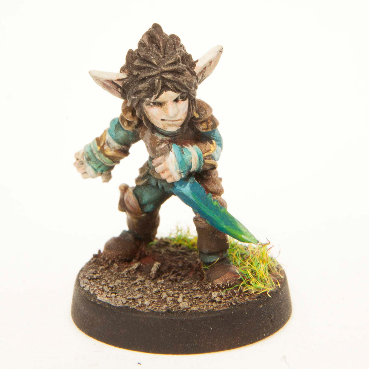Gnome Thief miniature, painted example (ships unpainted)