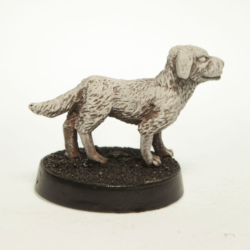 Primed pewter Labrador miniature, 15mm tall