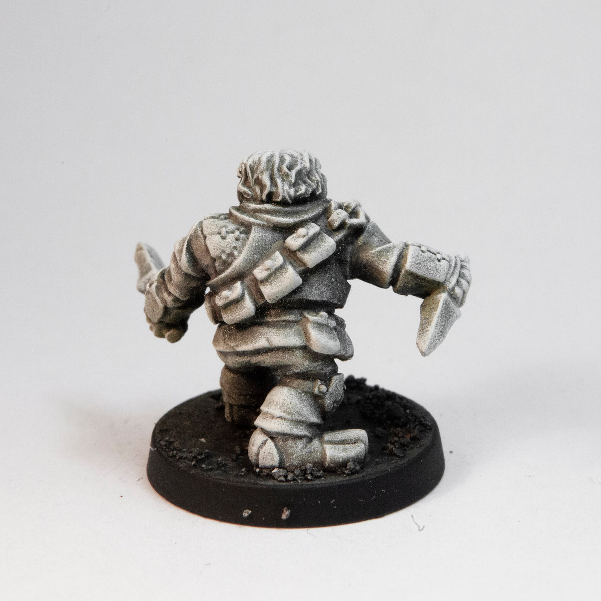 Primed pewter Dwarven Rogue miniature, 32mm tall, another view