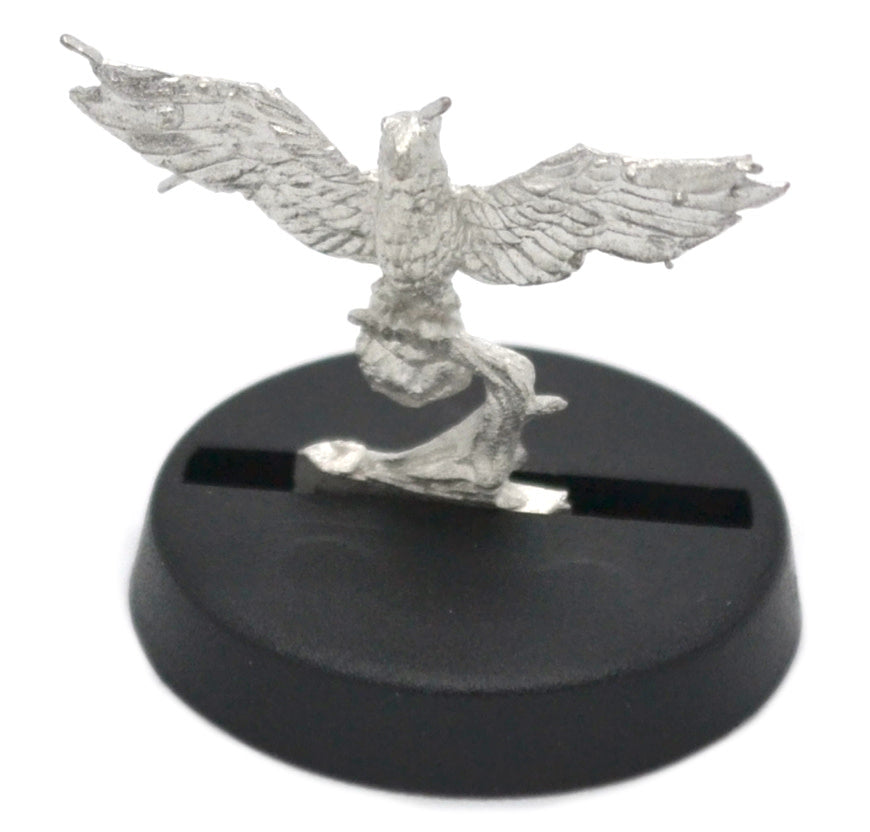 Unpainted pewter Hawk miniature, 13mm tall