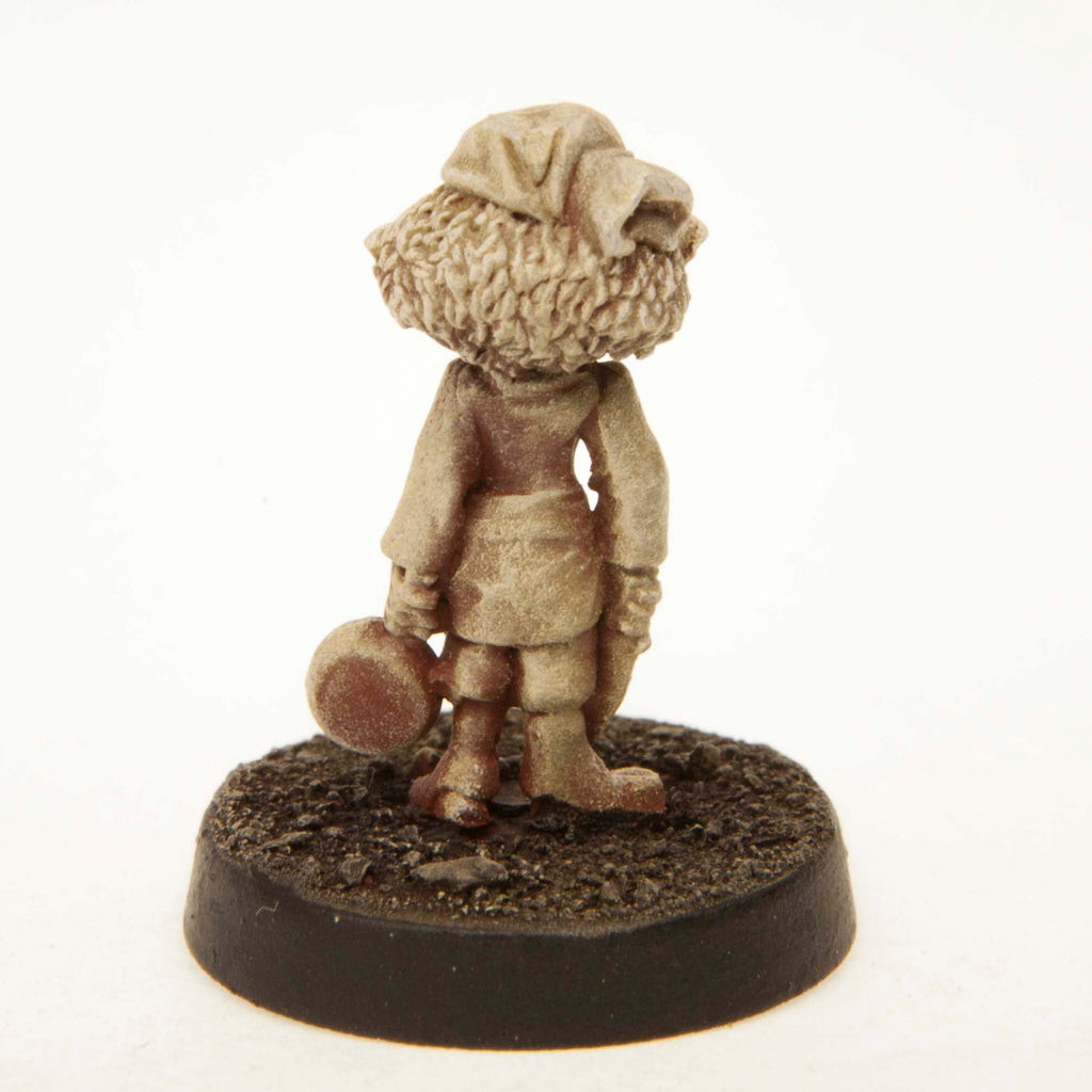 Primed pewter Gnome Chef miniature, 20mm tall