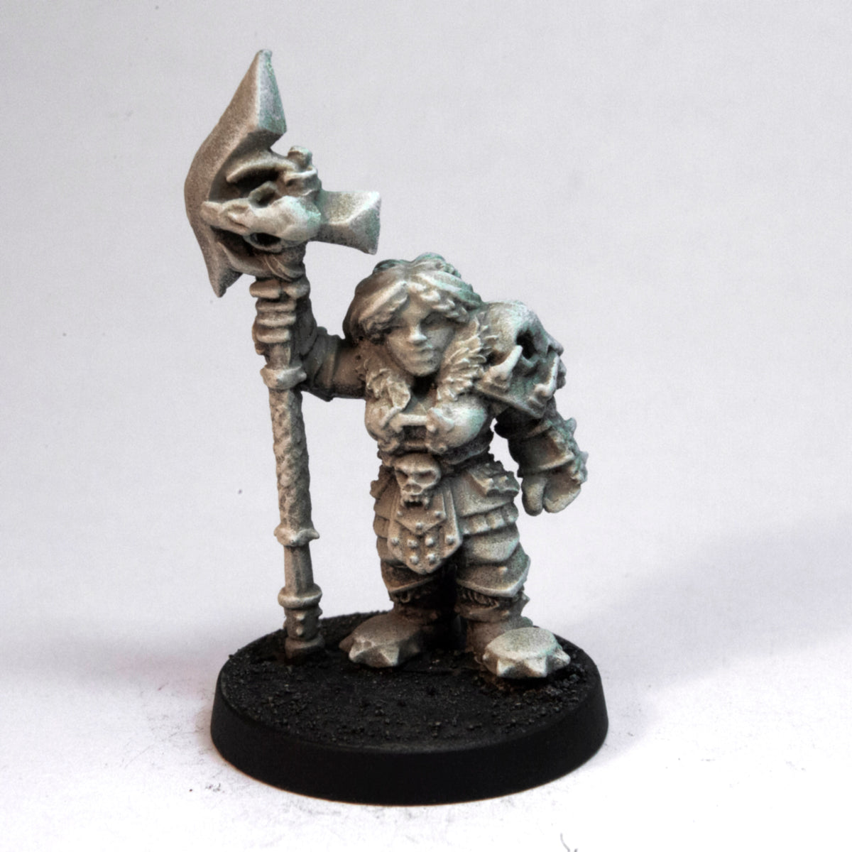 Primed pewter Dwarven Barbarian miniature, 39mm tall