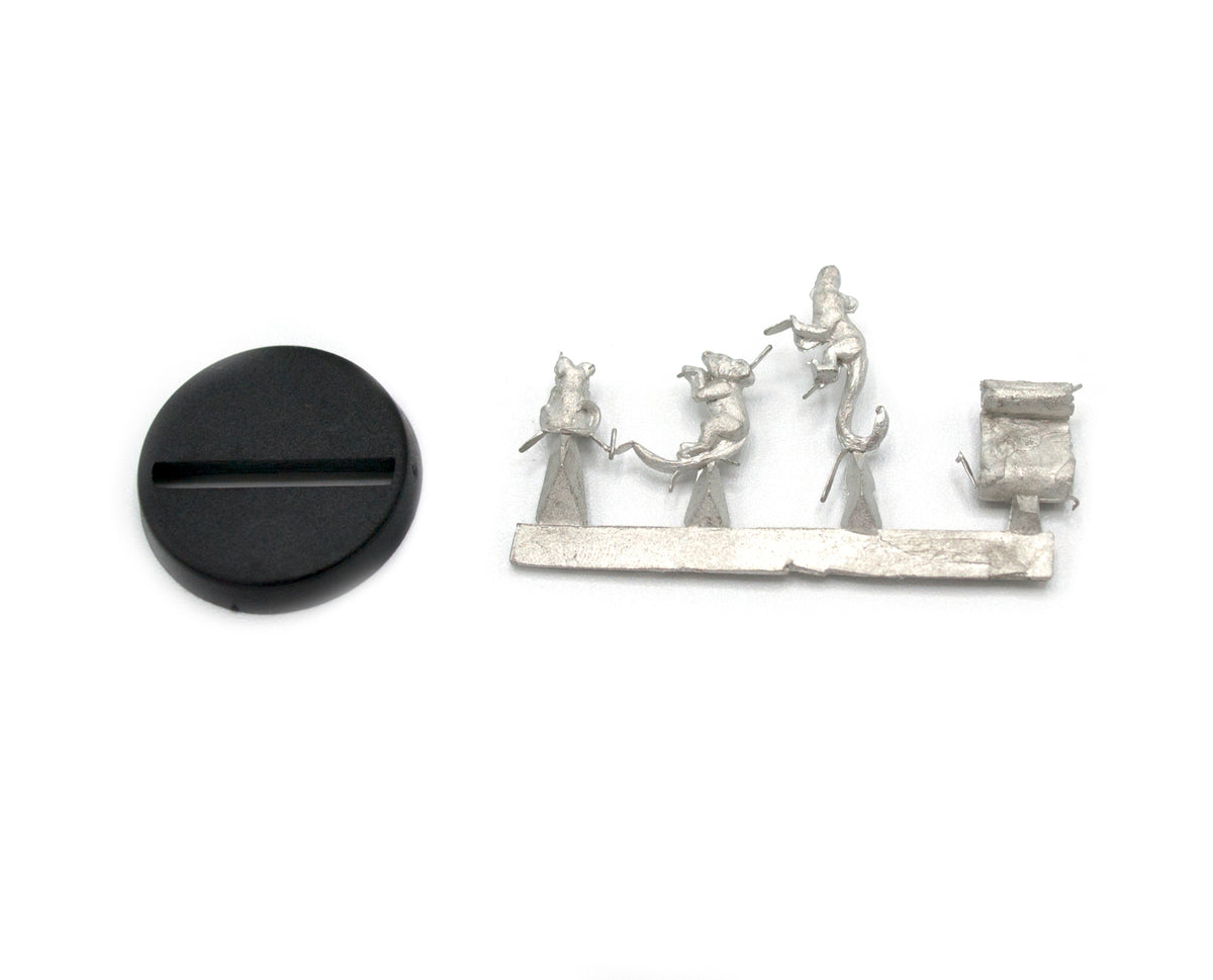 Unpainted pewter Rats miniature, 10mm tall, another view
