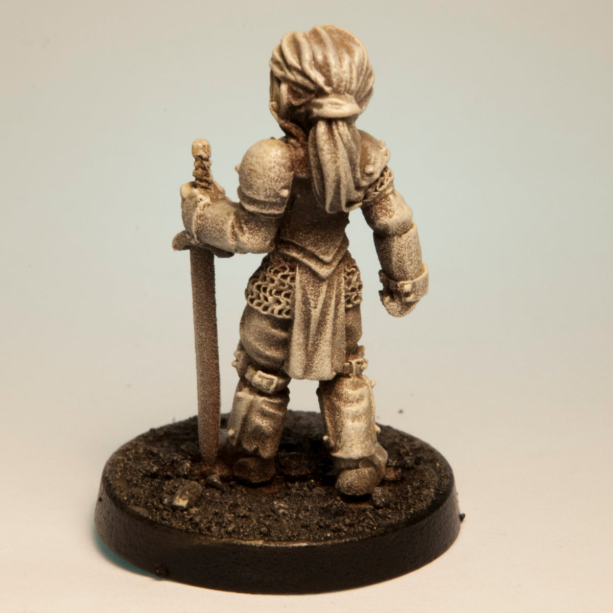 Primed pewter Human Squire Female miniature, 31mm tall, another view