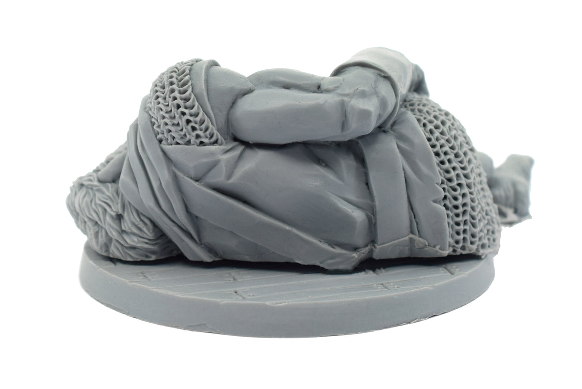 Unpainted resin Unconscious Giant miniature, about 80mm long