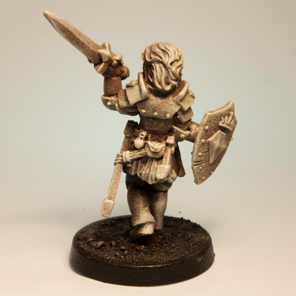 Primed pewter Human Knight Female miniature, 41mm tall, another view
