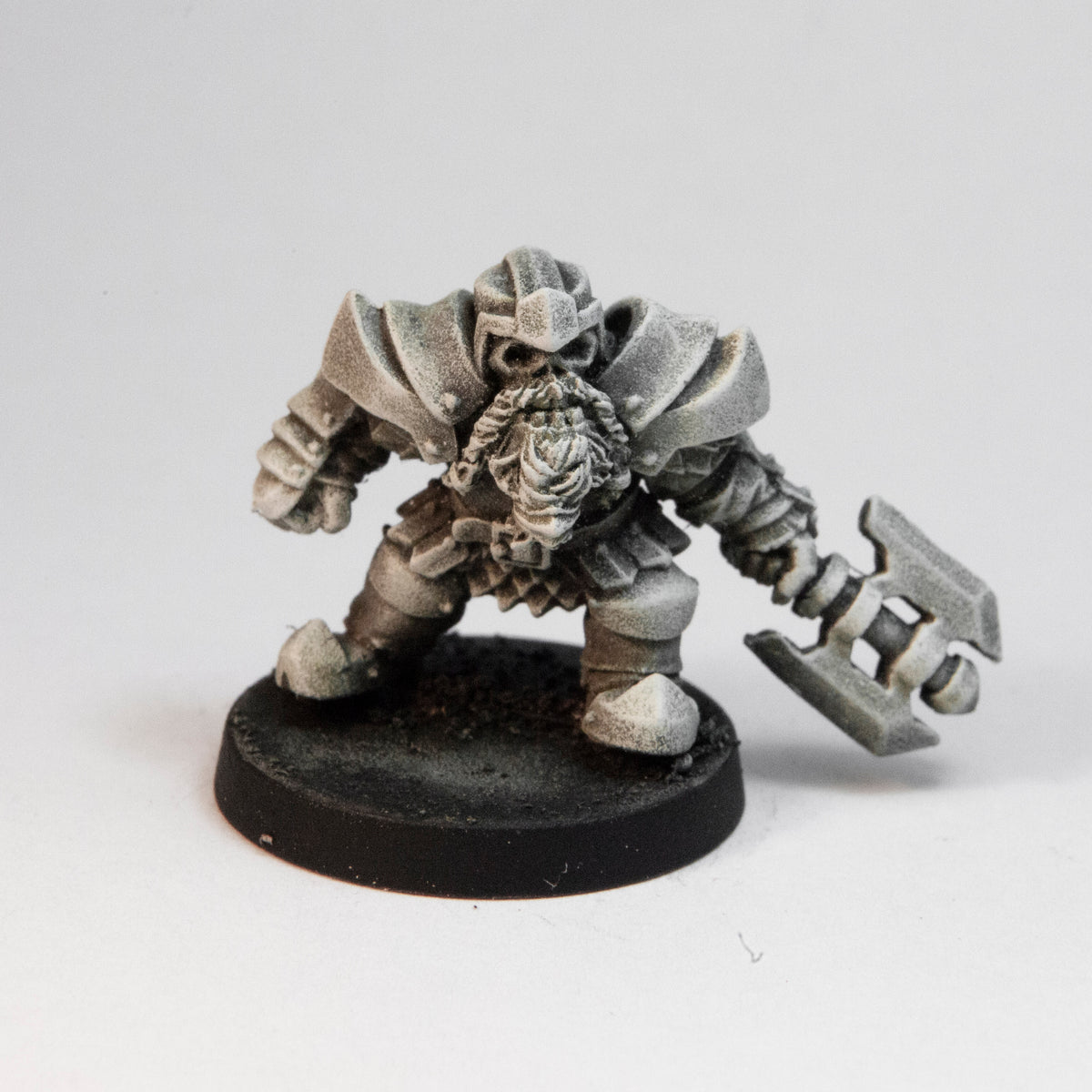 Primed pewter Dwarven Undead Elite miniature, 22mm tall