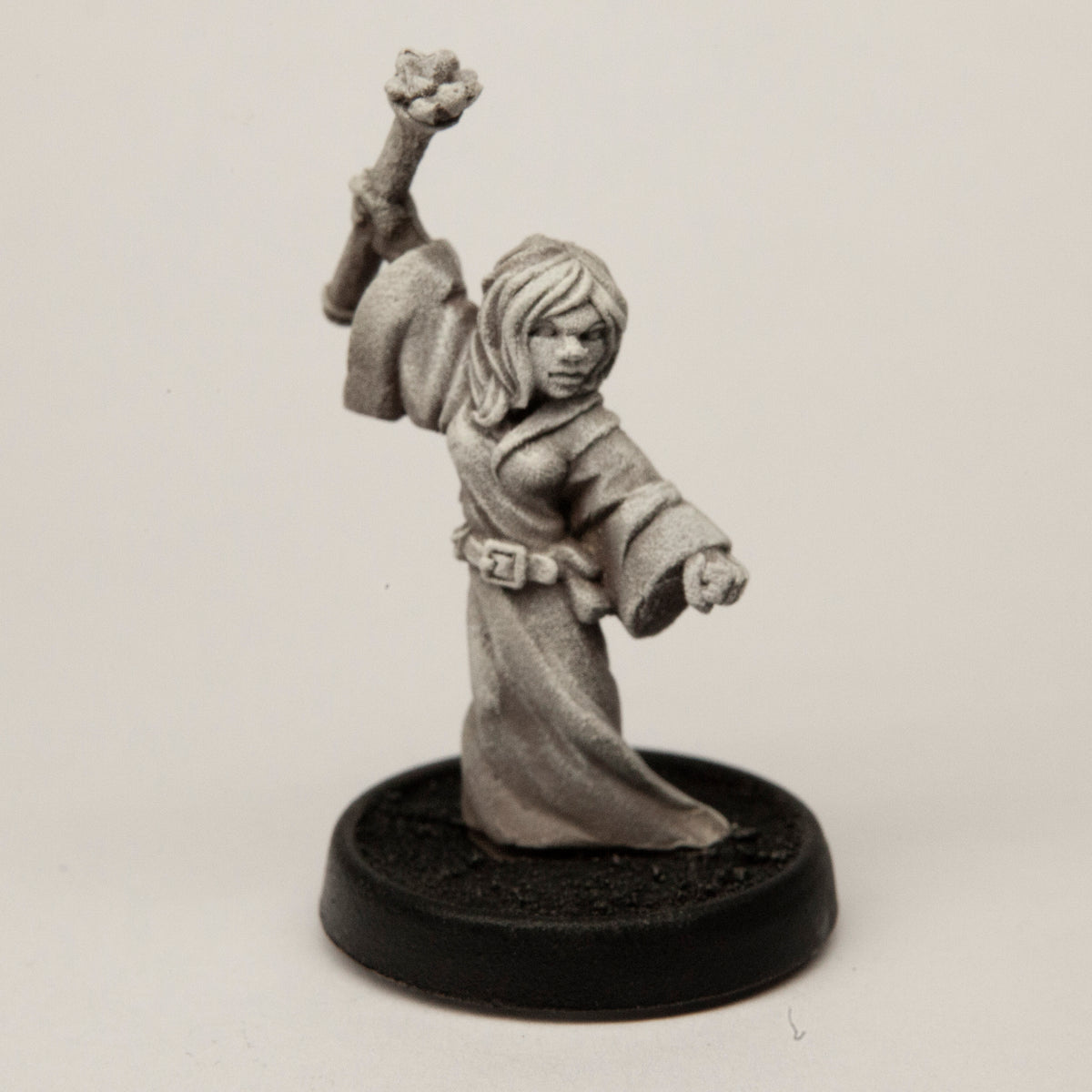 Primed pewter Female Human Apprentice miniature, 35mm tall
