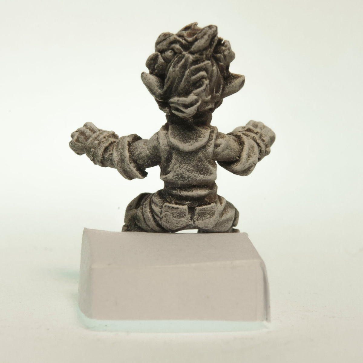 Primed pewter Gnome Titan Pilot miniature, 25mm tall, another view