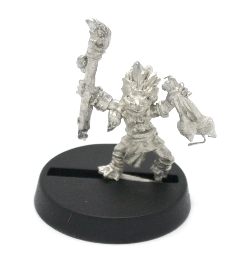 Unpainted pewter Grippli Witch Doctor miniature, 21mm tall