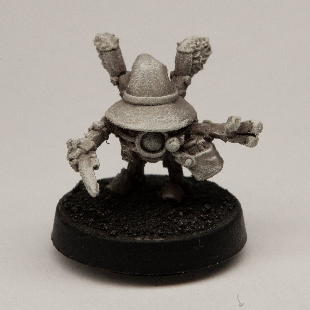 Primed pewter Mechanical Wizard miniature, 16mm tall