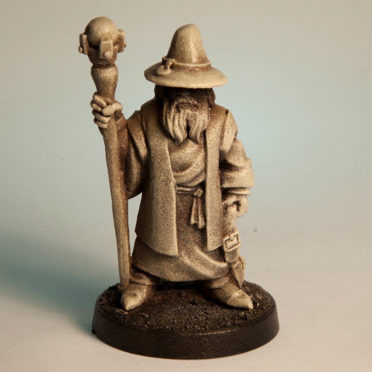 Primed pewter Human Wizard Male miniature, 36mm tall