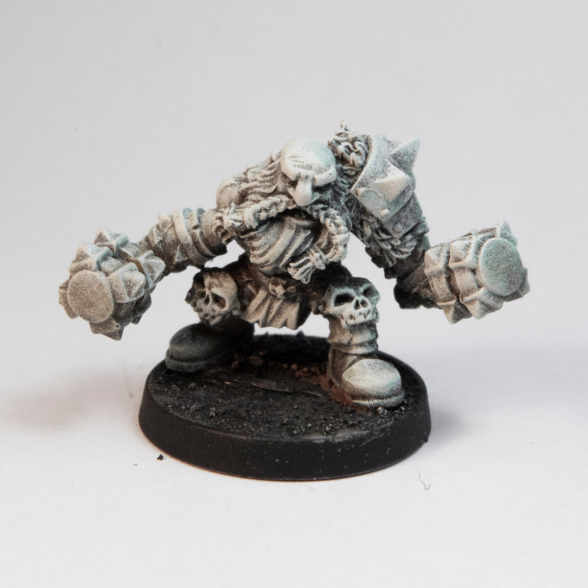 Primed pewter Dwarven Battlerager miniature, 32mm tall